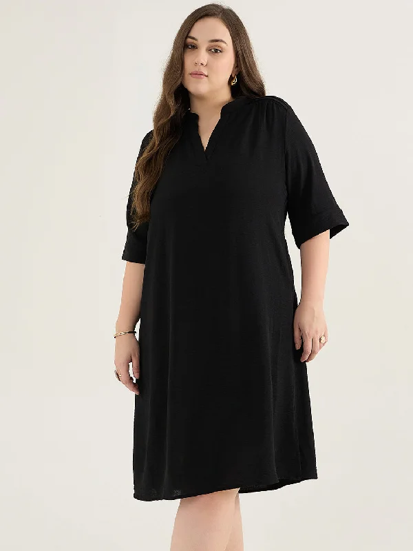 Black Pleat Detail Midi Dress