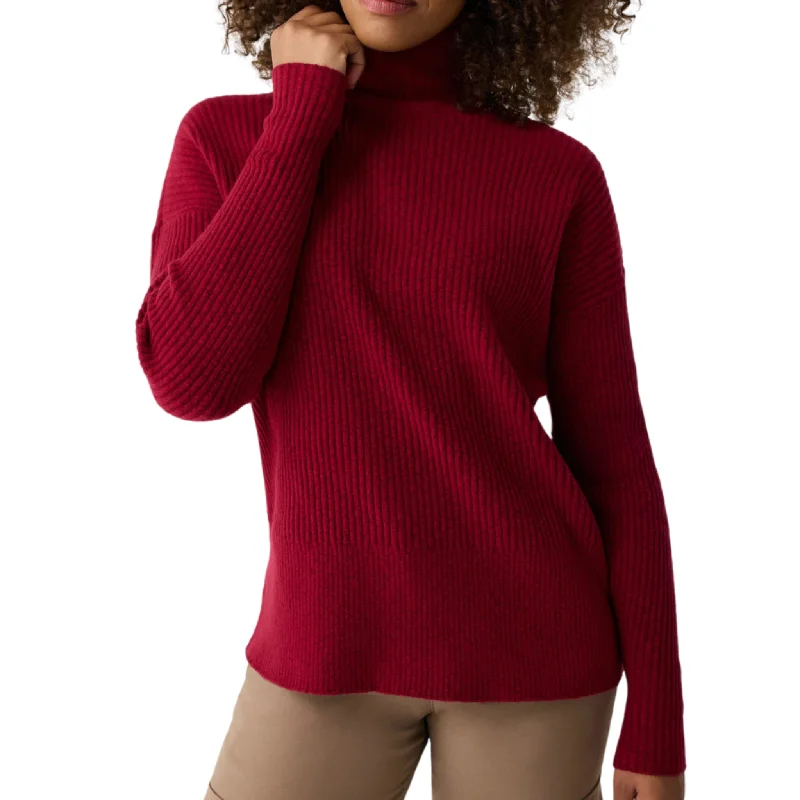 Camille Turtleneck Sweater in Tuscan Red