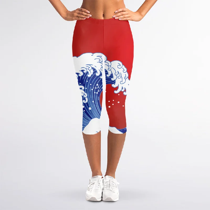 Red Sun Japanese Wave Print Women's Capri Leggings