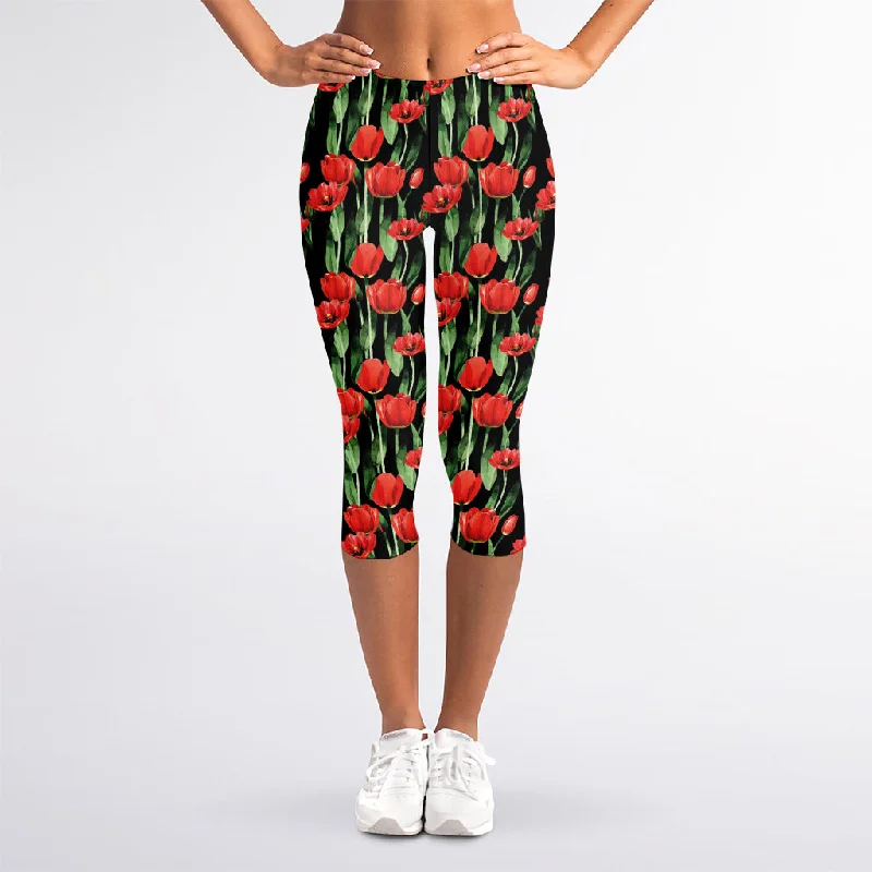 Red Watercolor Tulip Pattern Print Women's Capri Leggings