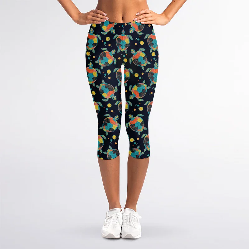 Retro Sea Turtle Pattern Print Women's Capri Leggings