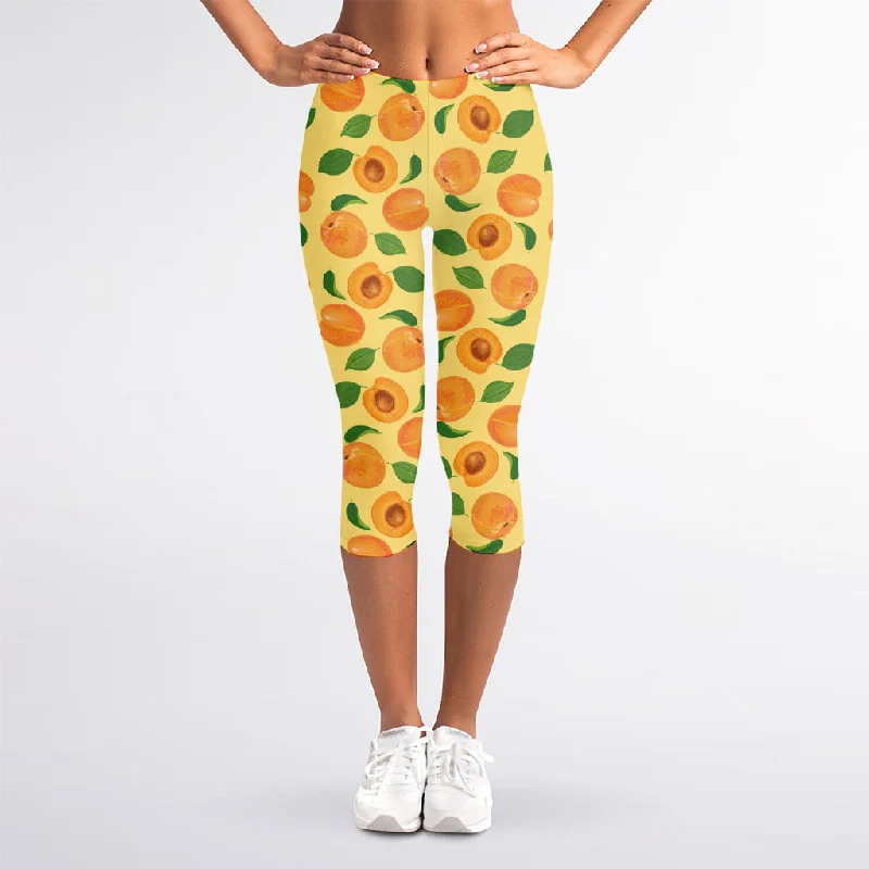 Ripe Apricot Fruit Pattern Print Women's Capri Leggings