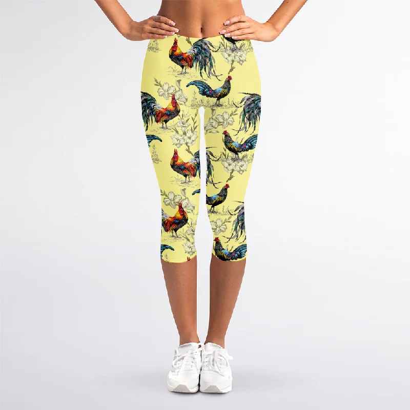 Rooster And Flower Pattern Print Women's Capri Leggings