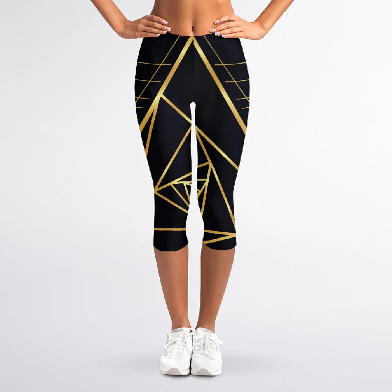 Rose Pyramid Print Women's Capri Leggings