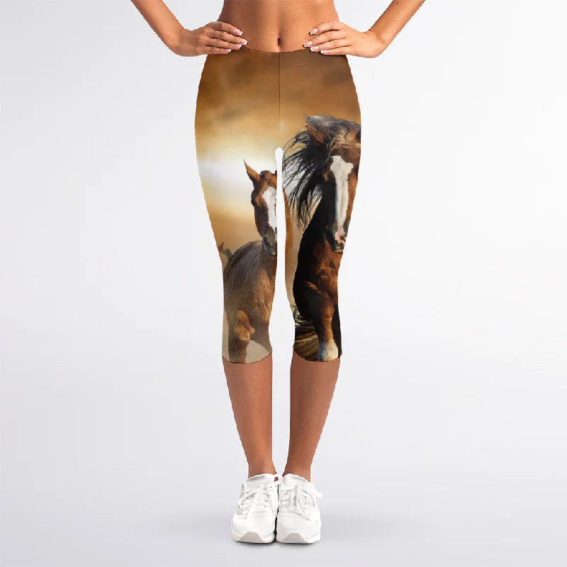 Running Wild Horses Print Women's Capri Leggings