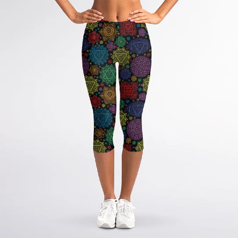 Seven Chakras Flowers Pattern Print Women's Capri Leggings