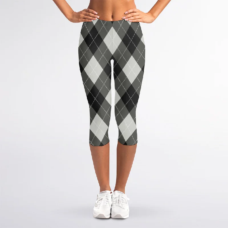 Shadow Grey Argyle Pattern Print Women's Capri Leggings