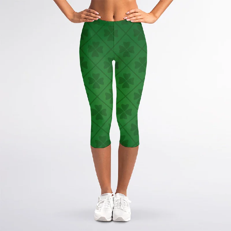 Shamrock St. Patrick's Day Pattern Print Women's Capri Leggings