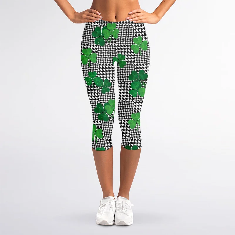 Shamrocks Houndstooth Pattern Print Women's Capri Leggings