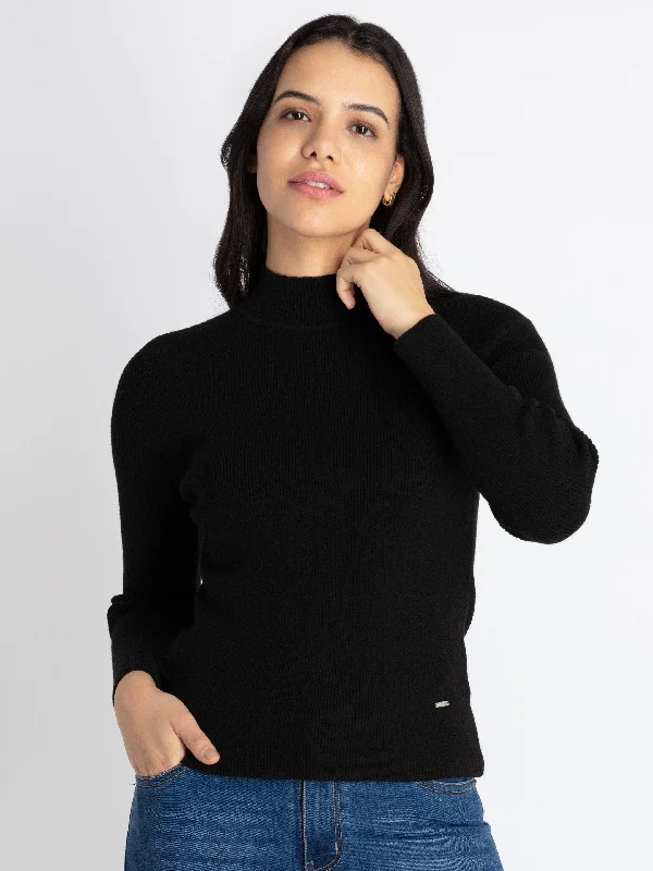 Womens Solid Turtle Neck Sweater